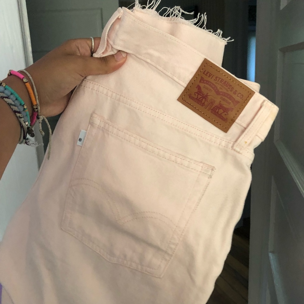 AUTHENTIC LEVI PINK JEANS